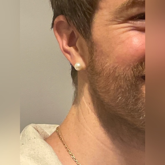 Zara Other - Zara Fresh Water Pearl Necklace Silver Thick Crab Clasp